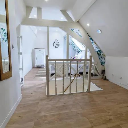 Feriehus Maison conviviale à Douai avec jardin - 90 m² Douai