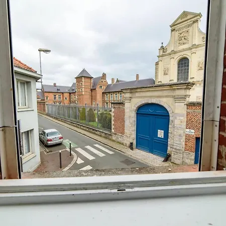 Feriehus Maison conviviale à Douai avec jardin - 90 m² *